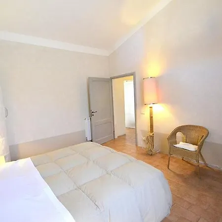 Sleeps 4 Pool Wifi